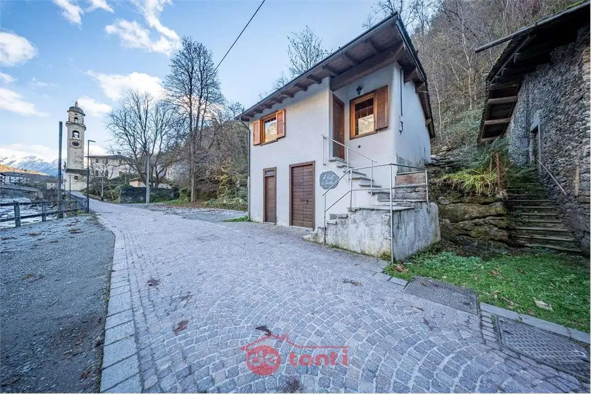 Rustico - Casale in vendita a Piuro