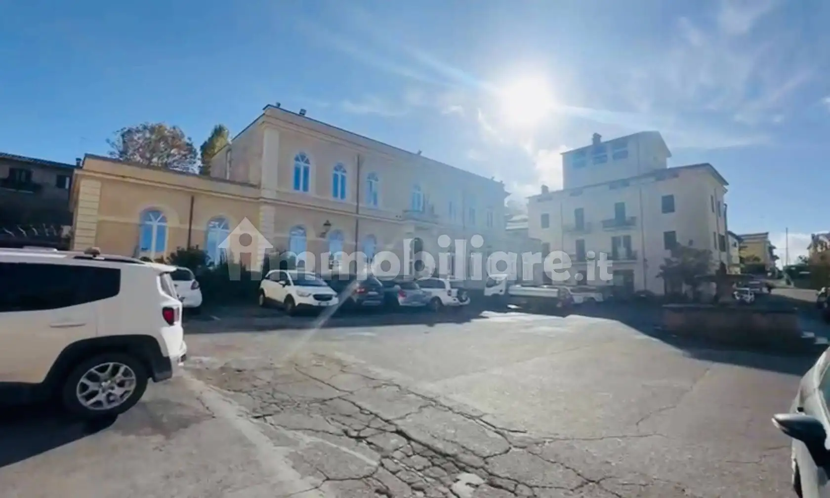 Palazzo - Edificio in Vendita - foto 2