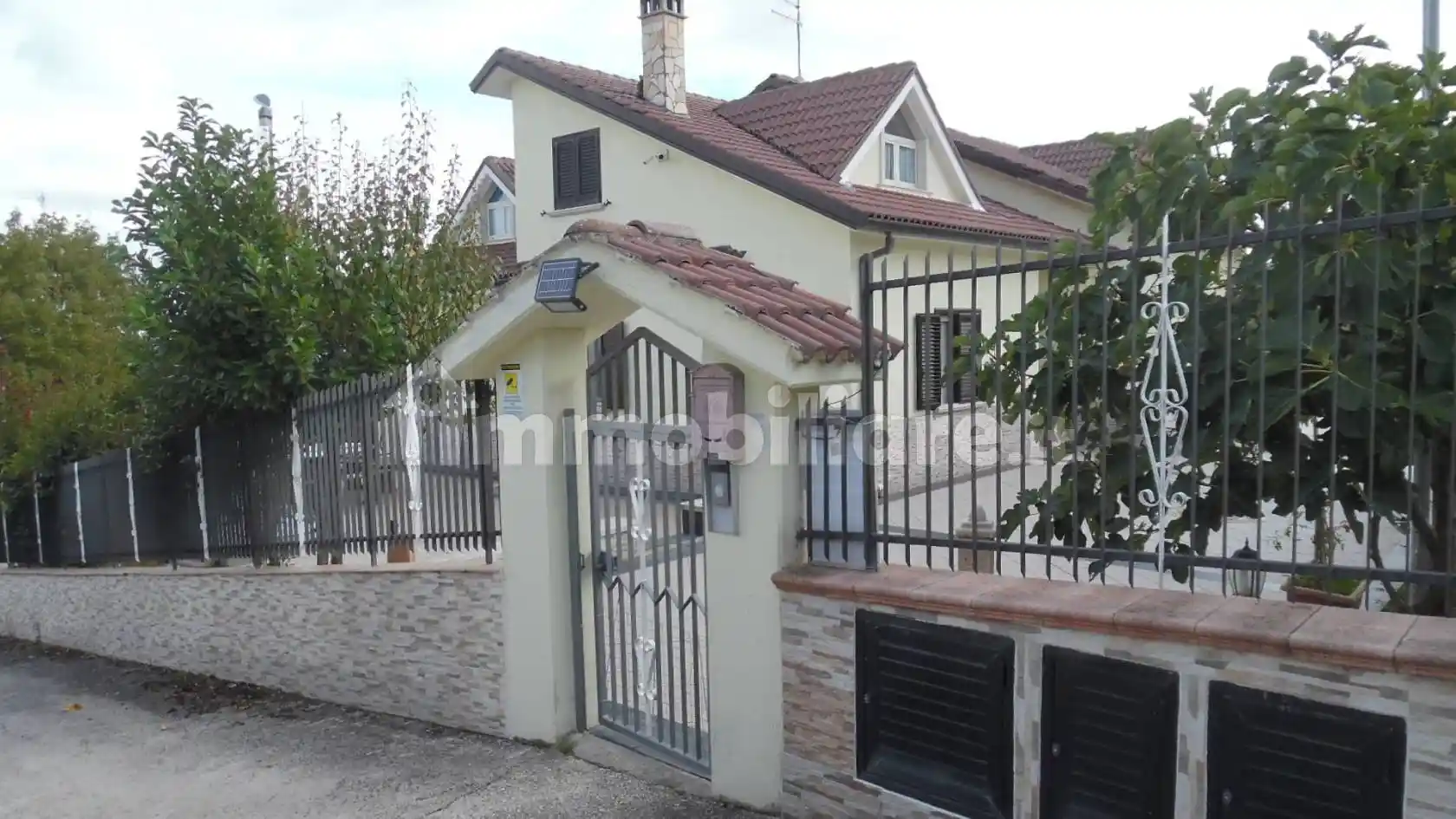 Villa bifamiliare 211 m², Centro, Nusco - foto 2