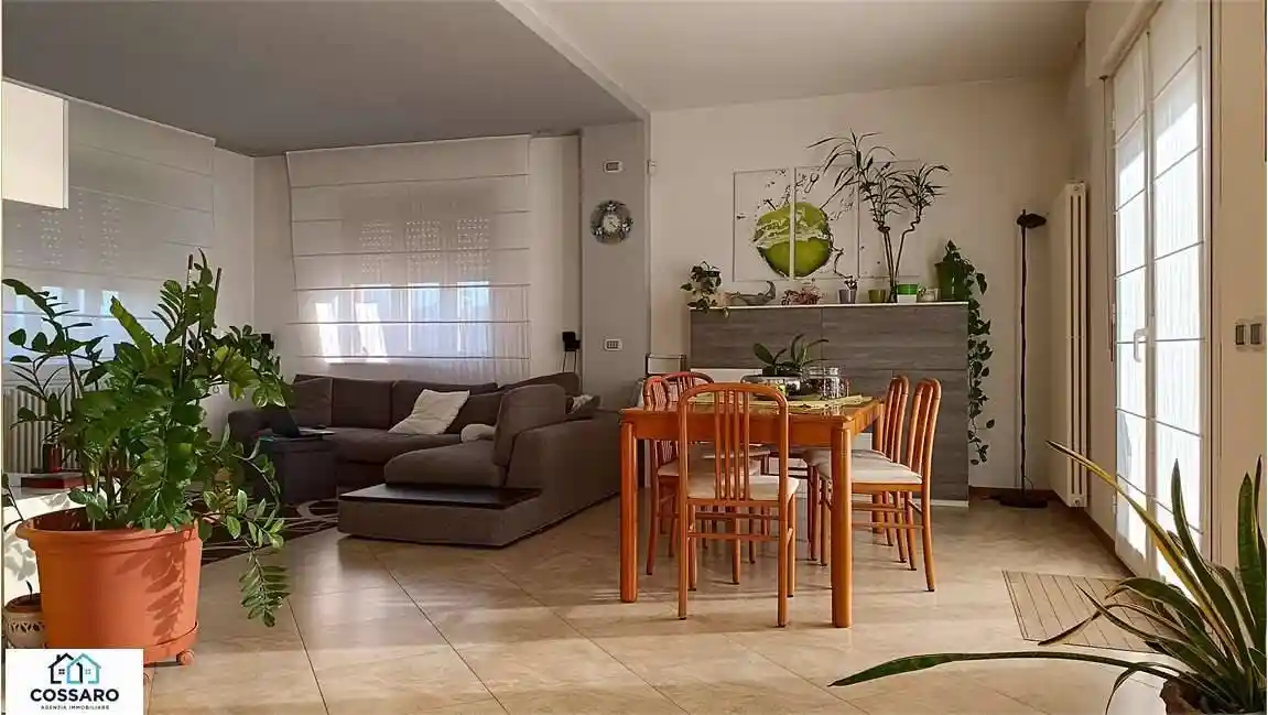 Palazzo - Edificio in vendita a Codroipo