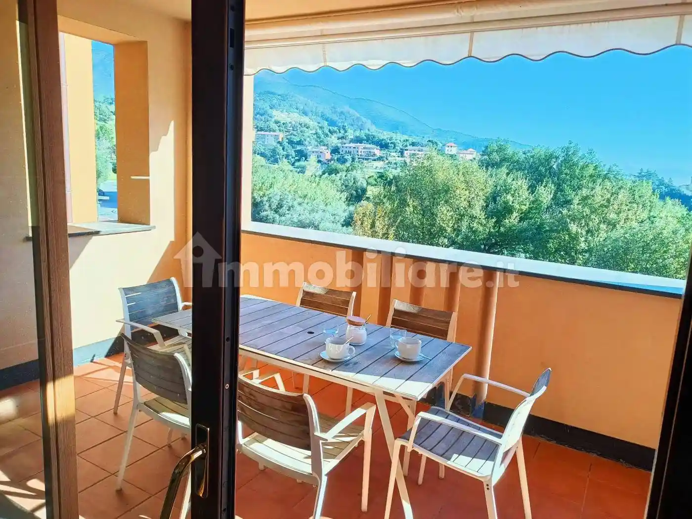 Appartamento in vendita a Cogoleto