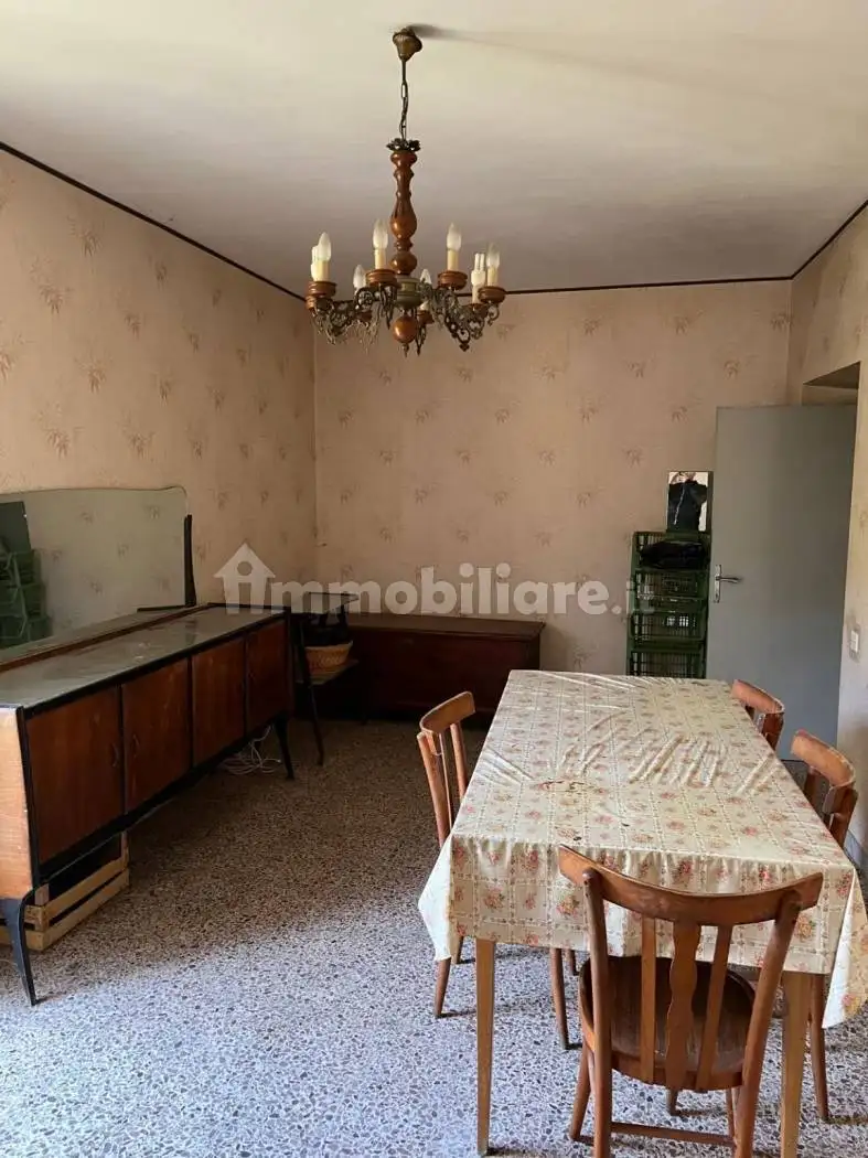 Palazzo - Edificio in Vendita - foto 2