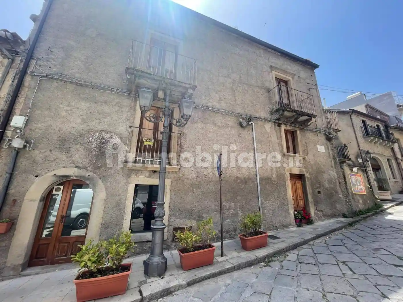 Villa in vendita a Montalbano Elicona