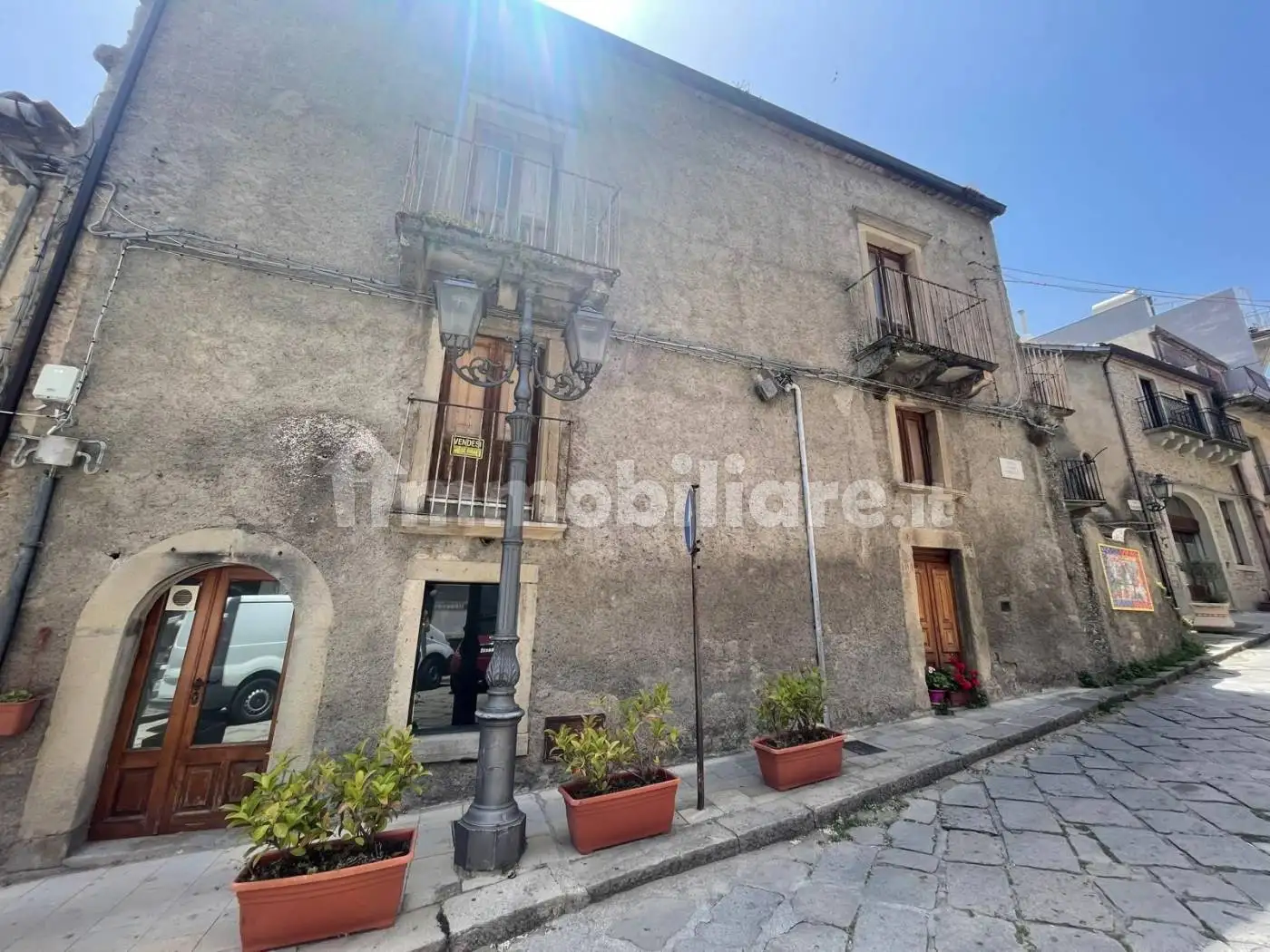 Villa in vendita a Montalbano Elicona