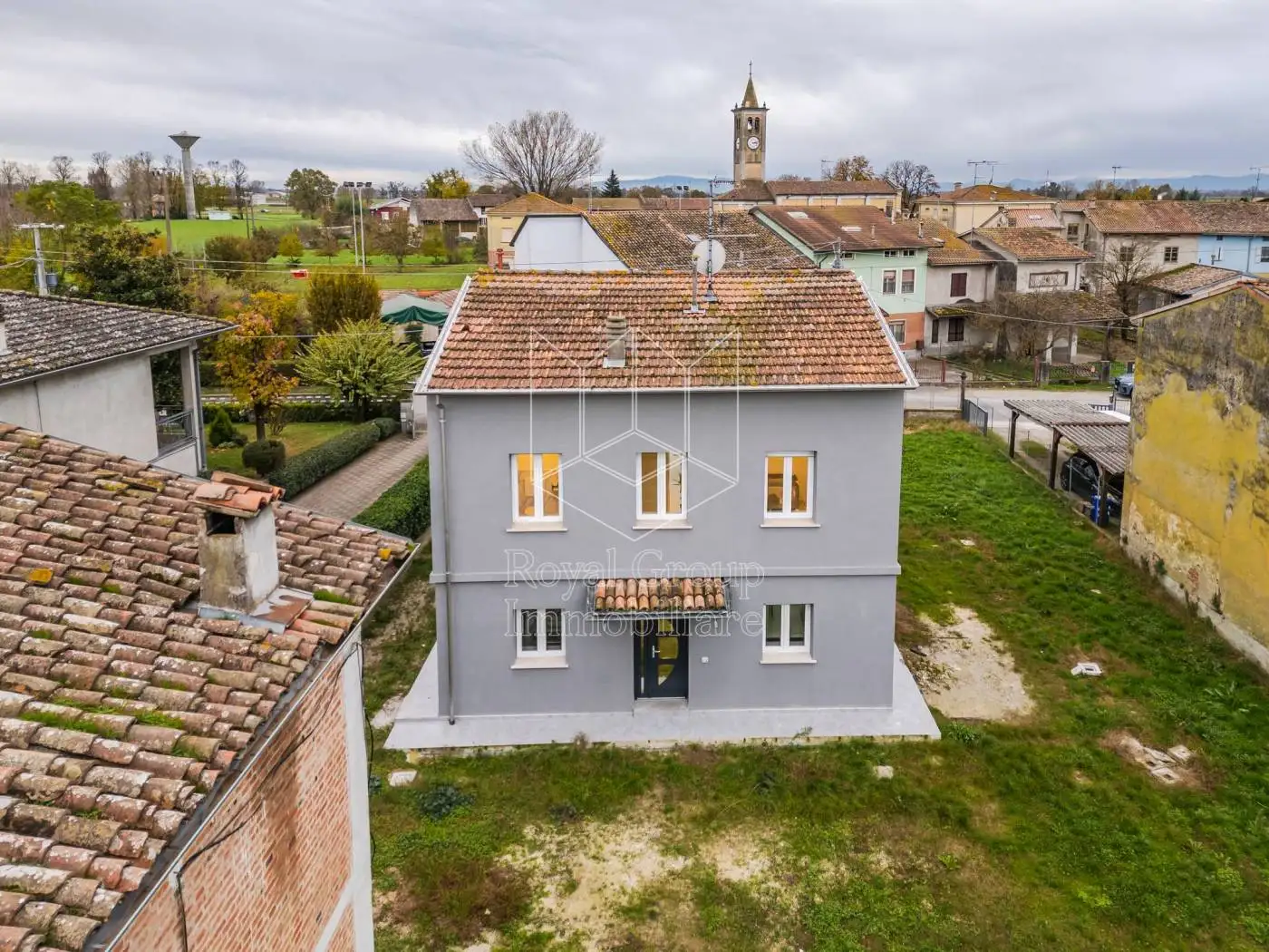 Villa in vendita a Roccabianca