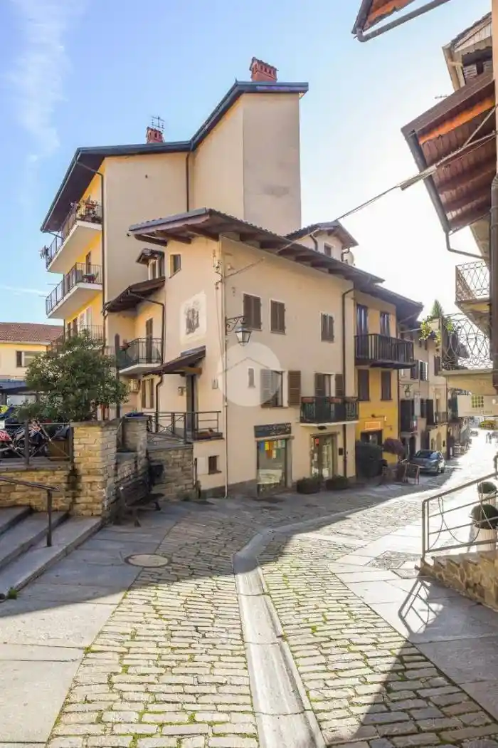 Casa indipendente in vendita a Giaveno