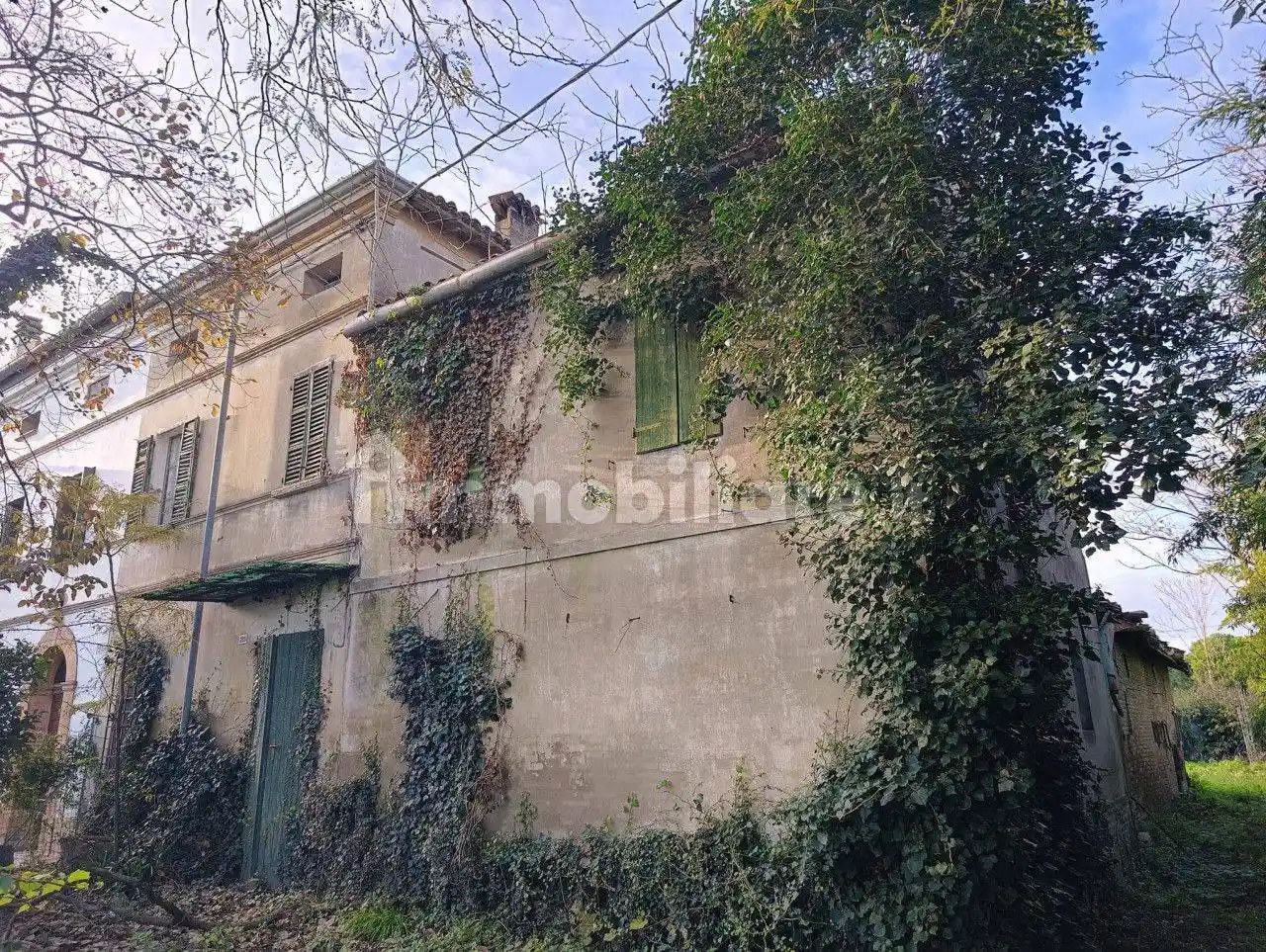 Villa in vendita a Ravenna
