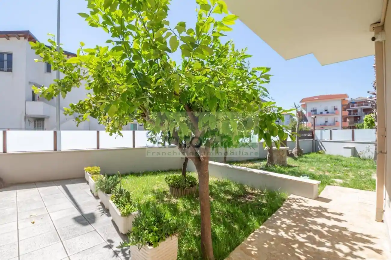 Quadrilocale via Monte Corno 19, Centro, Francavilla al Mare - foto 4