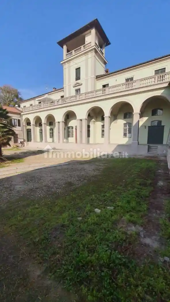 Rustico - Casale in vendita a Portacomaro