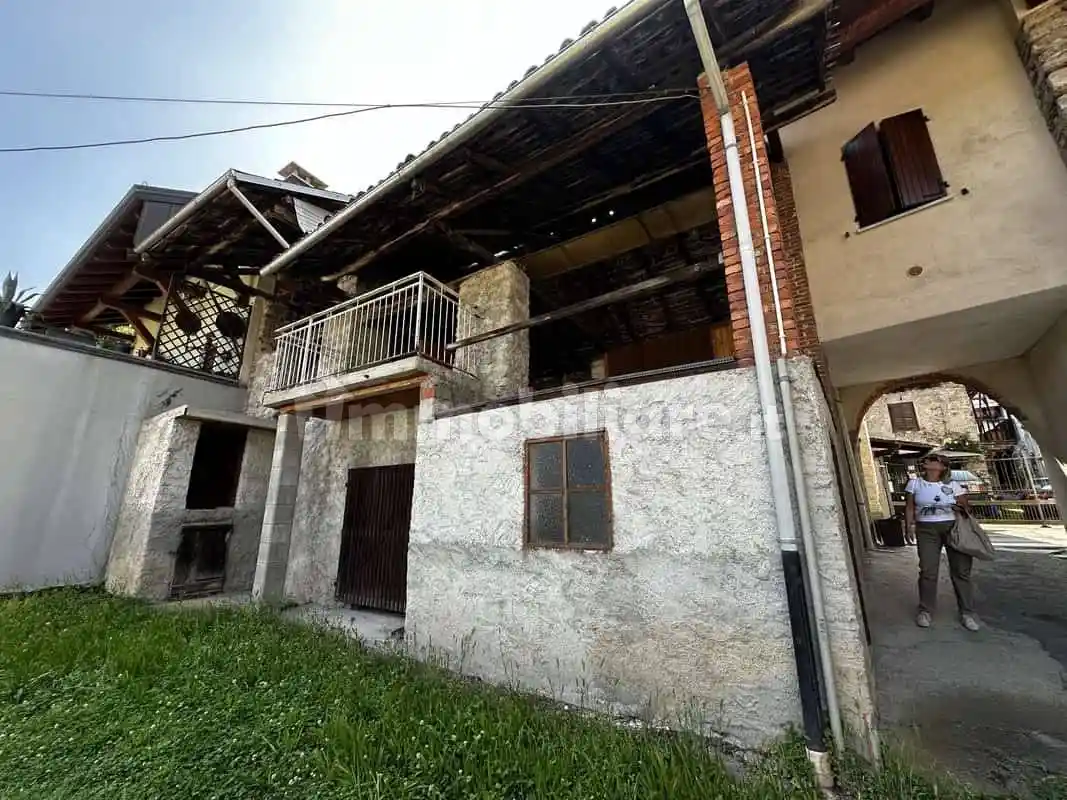 Casa indipendente in vendita a Quarona
