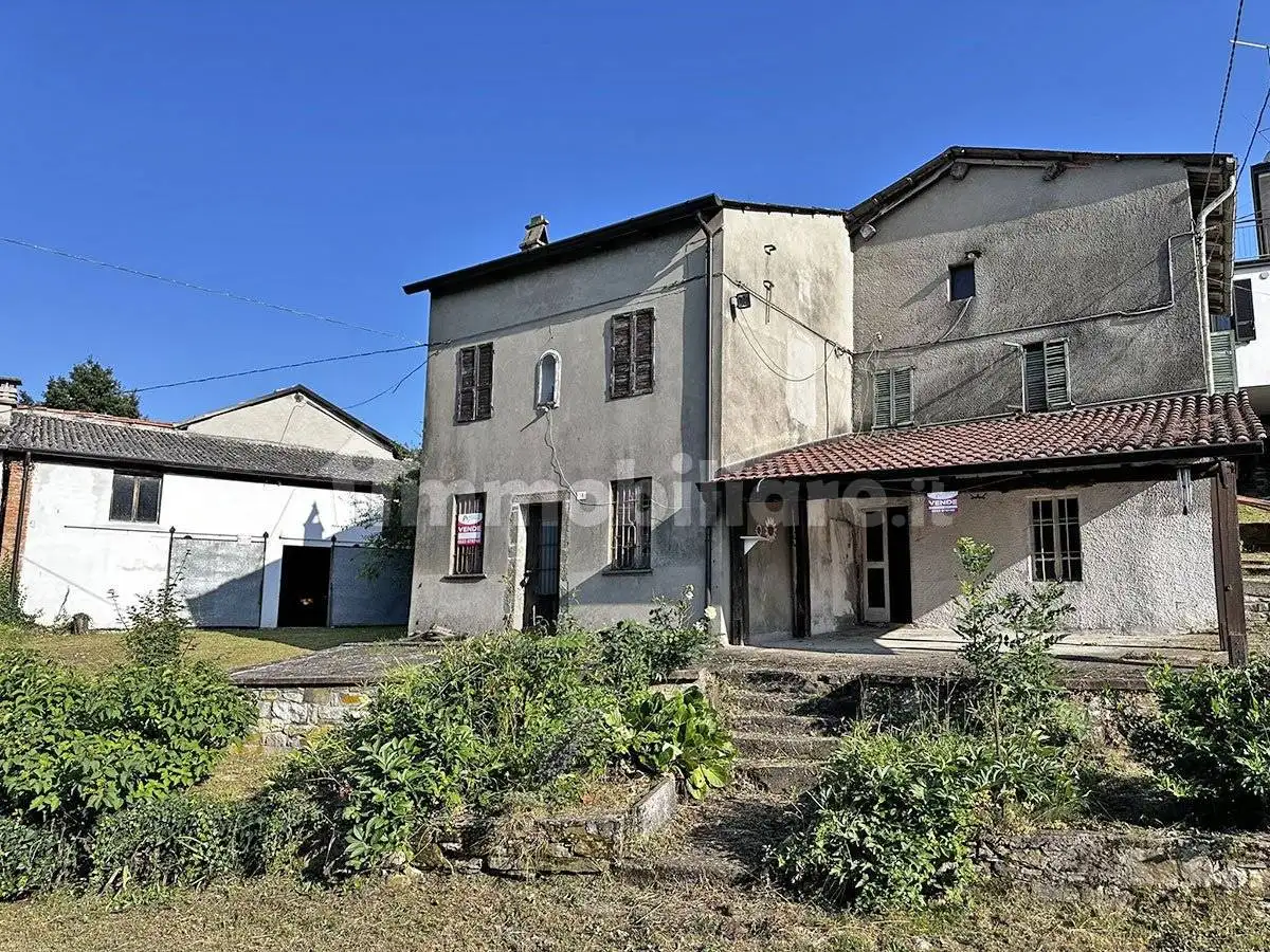 Villa in vendita a Morfasso