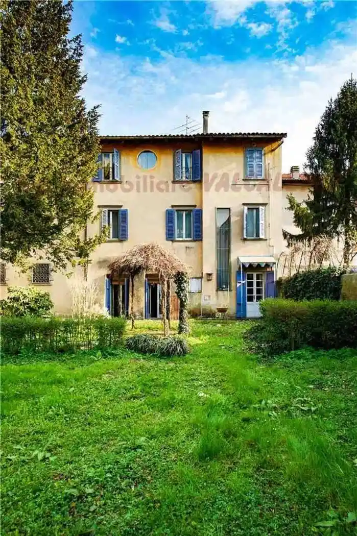 Villa in vendita a Castelli Calepio