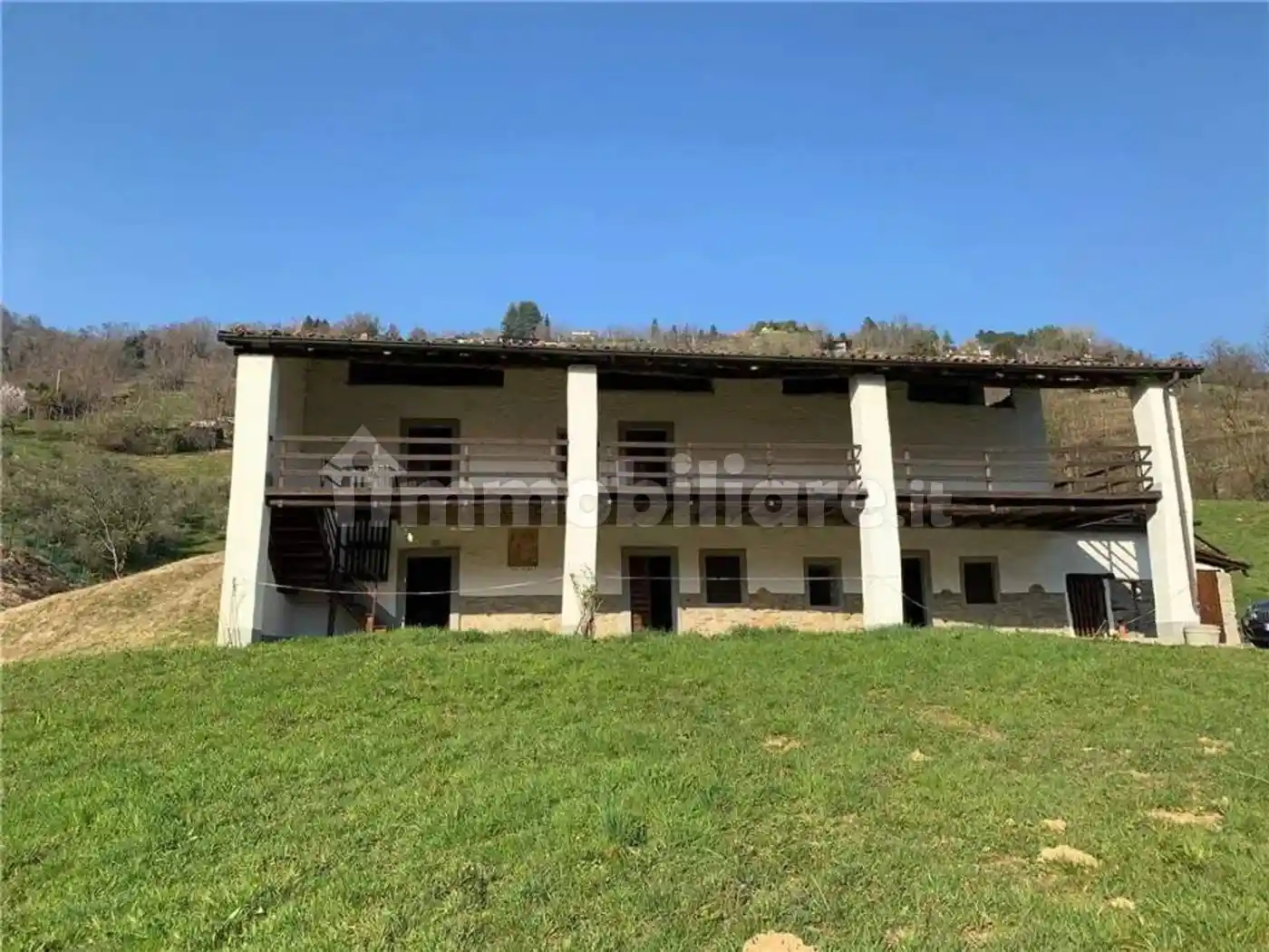 Rustico - Casale in vendita a Adrara San Martino