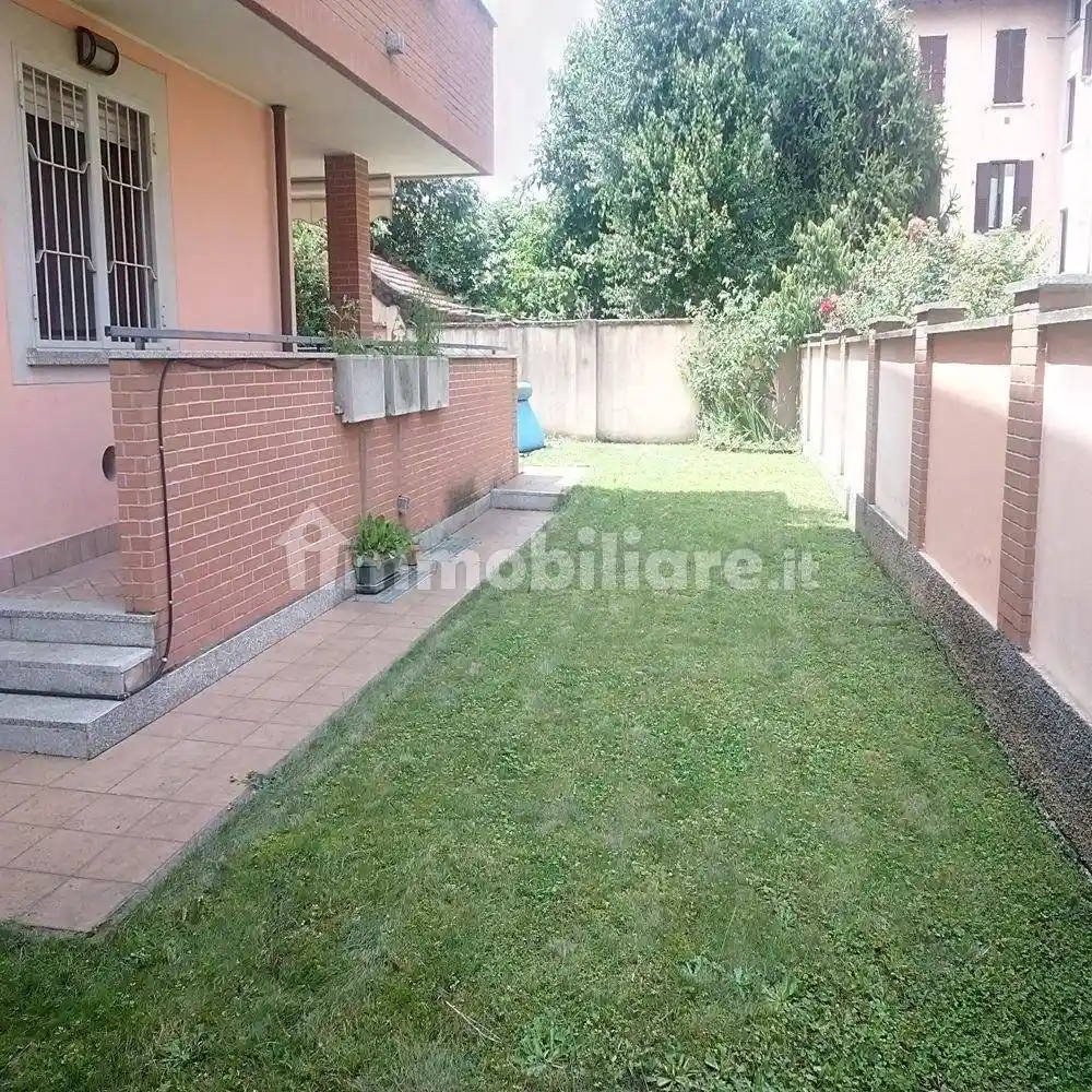 Appartamento in affitto a Rho