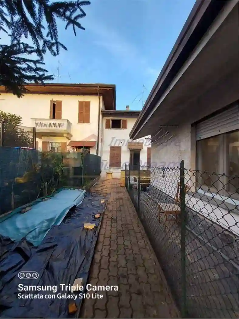 Villetta a schiera - foto 2