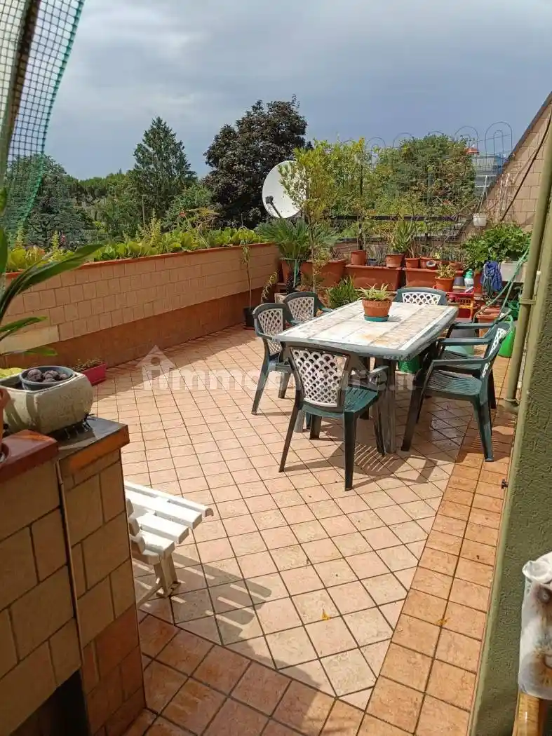 Appartamento in vendita a Rho