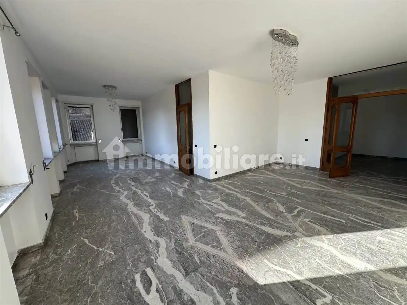 Appartamento in vendita a Piacenza