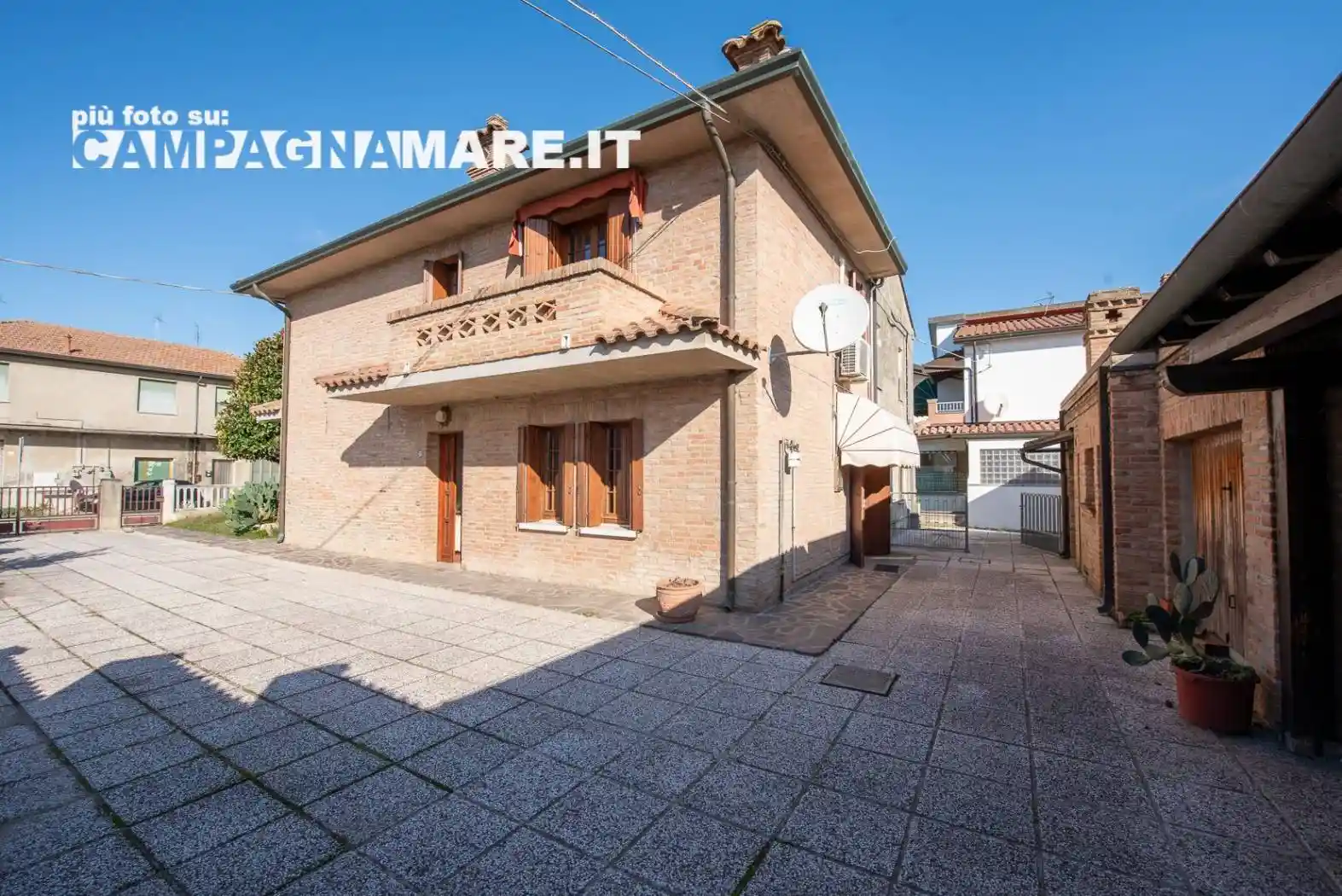 Villa in vendita a Riva del Po