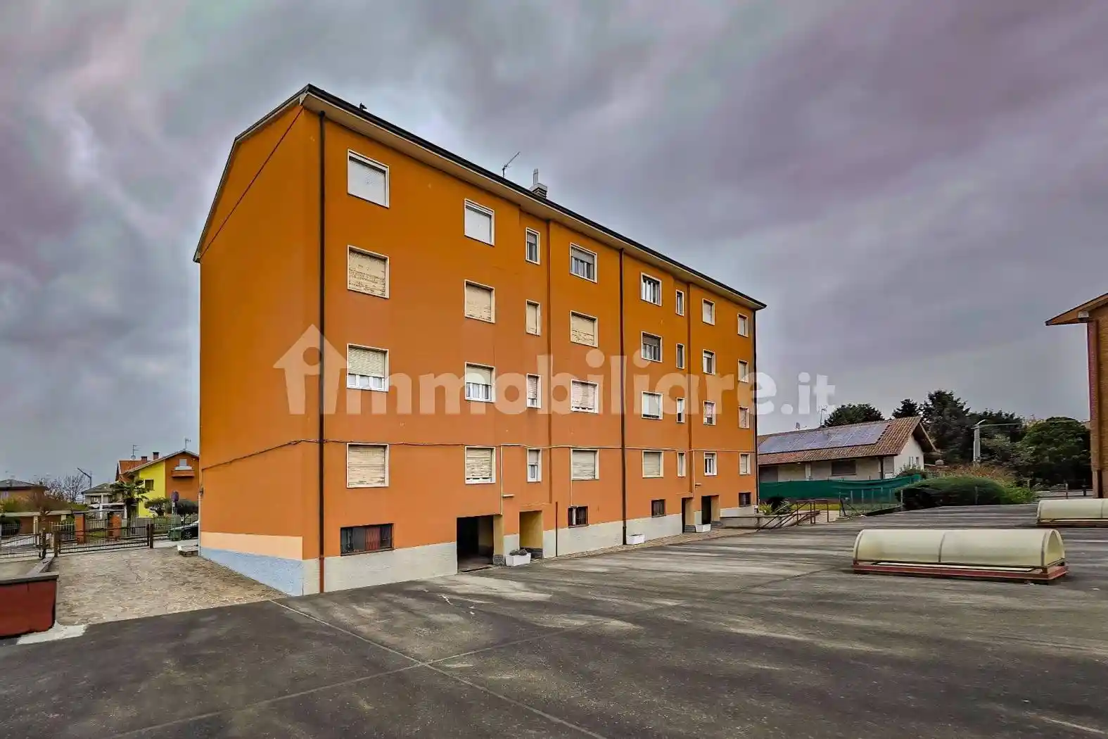 Appartamento in vendita a Usmate Velate