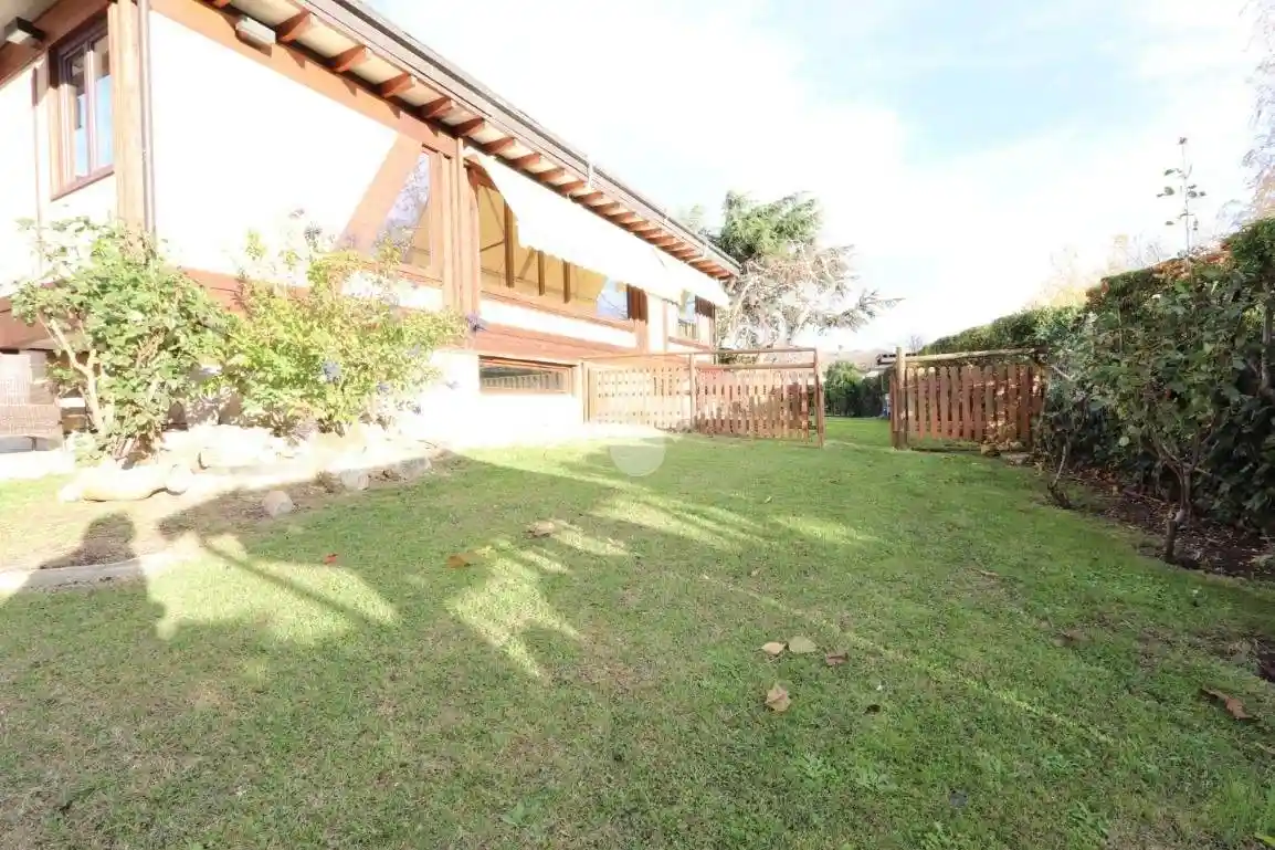 Villa unifamiliare via del Salice 58, Paganica - Tempera, L'Aquila - foto 2