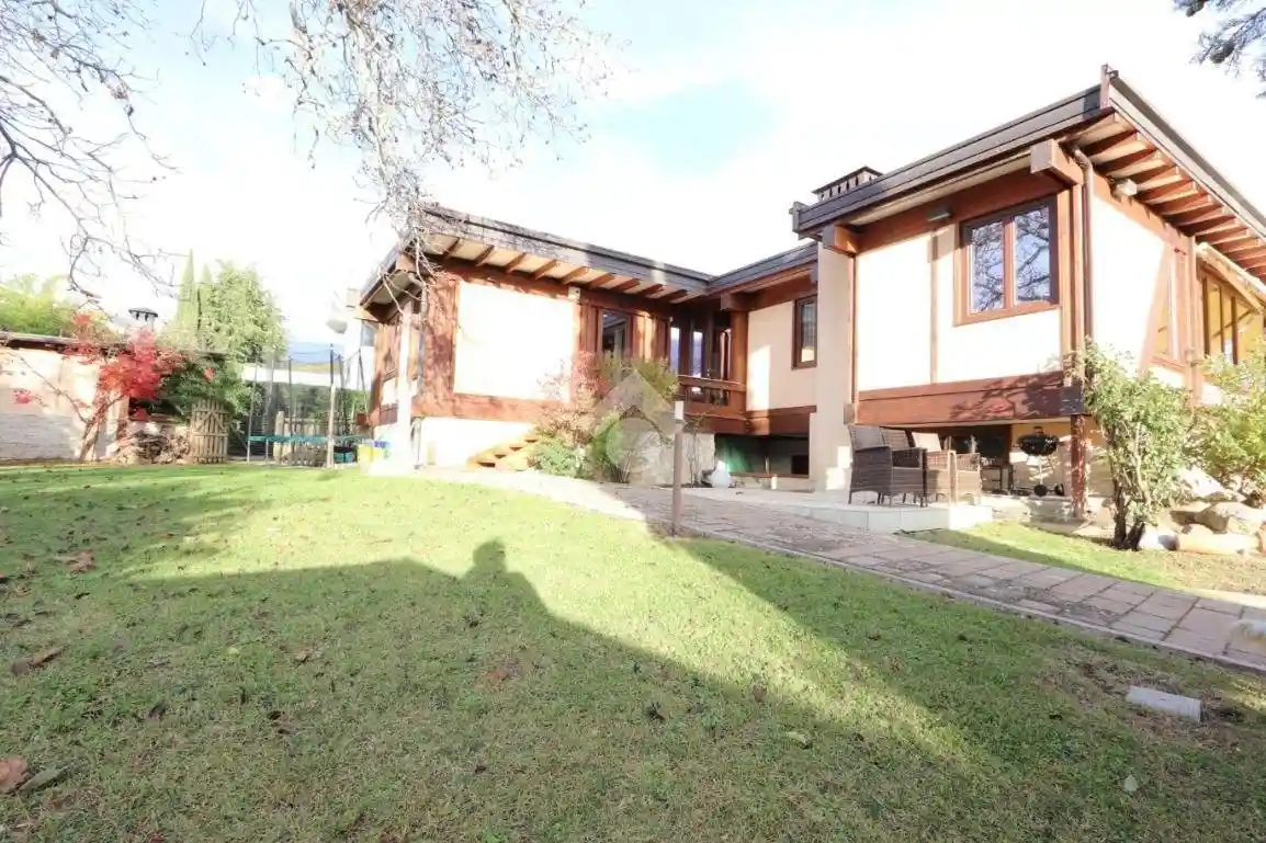 Villa unifamiliare via del Salice 58, Paganica - Tempera, L'Aquila - foto 3