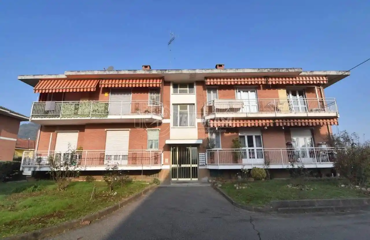 Appartamento in vendita a Front