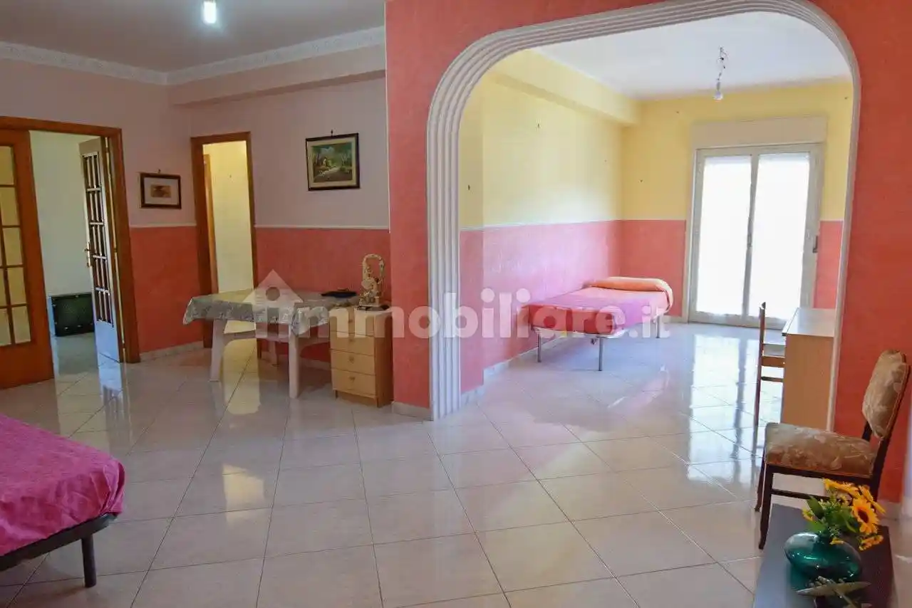 Appartamento in vendita a Calatabiano