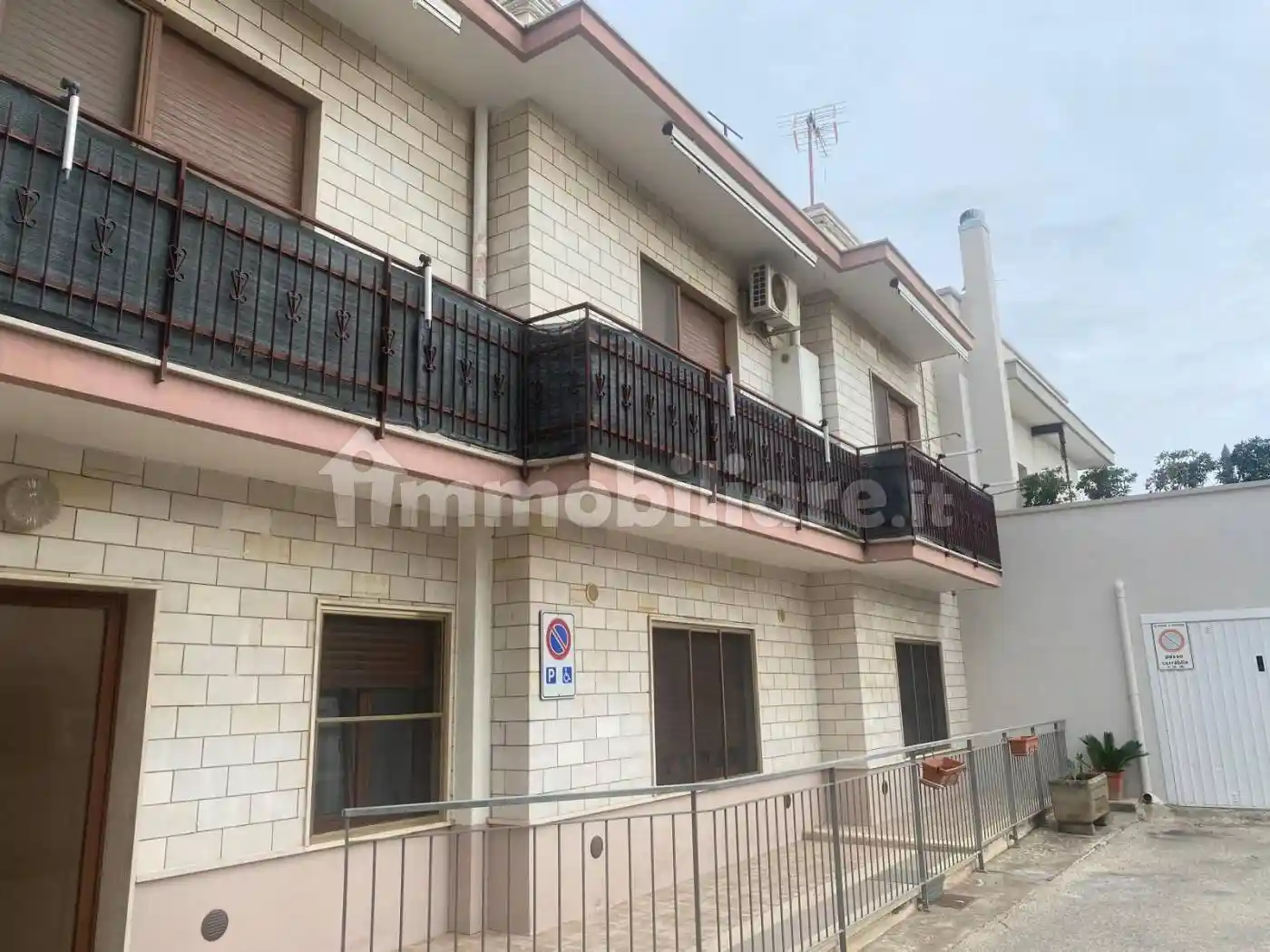 Appartamento in vendita a Crispiano