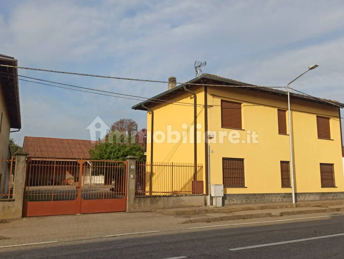 Villa in vendita a Oldenico