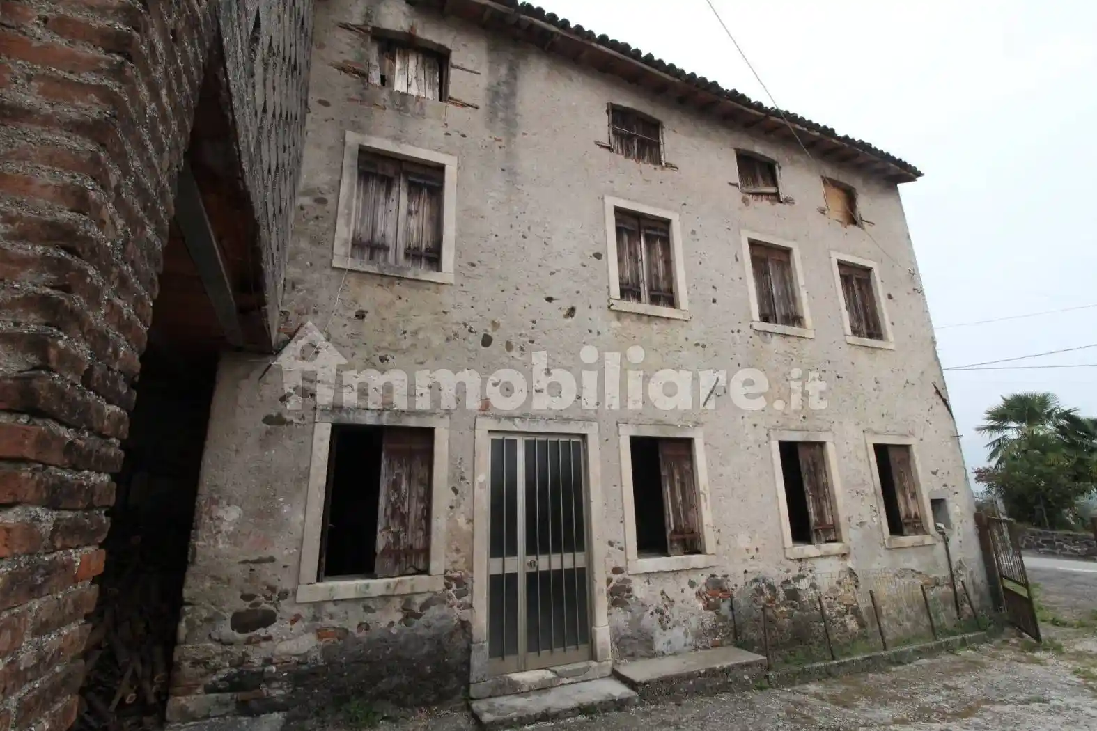 Rustico - Casale in vendita a Trissino