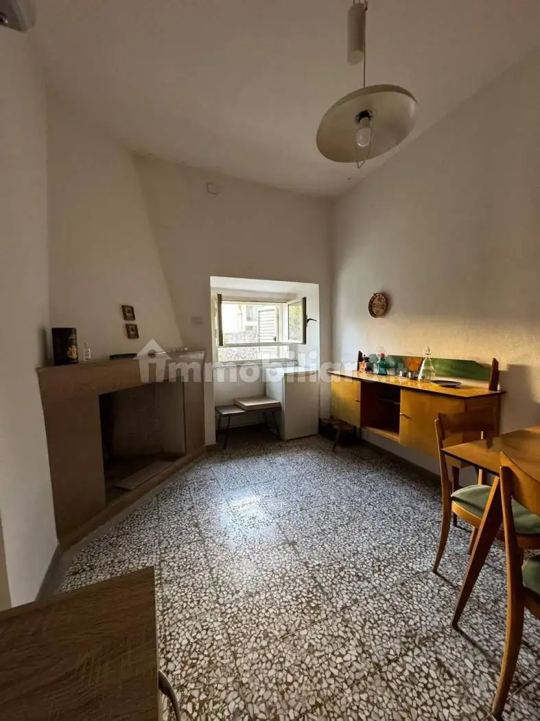 Terratetto unifamiliare via Vittorio Emanuele, Centro, Abbasanta - foto 3