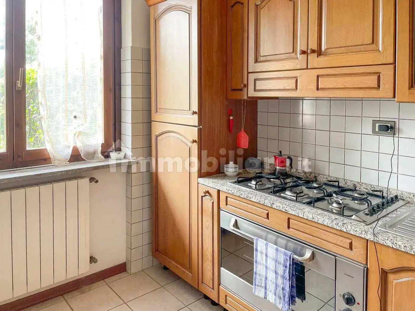 Villa in vendita a Fara Novarese