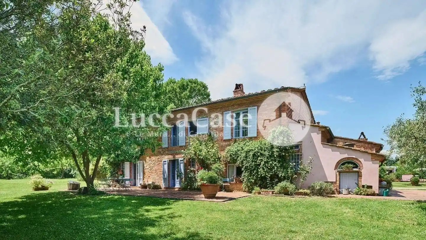 Rustico - Casale in vendita a Altopascio