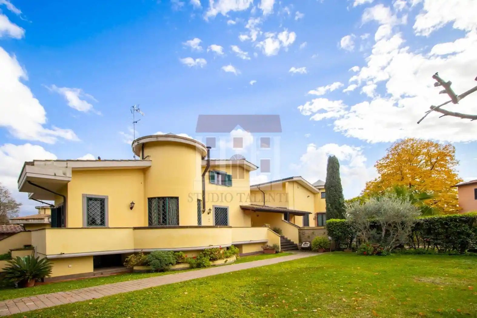 Villa in vendita a Roma