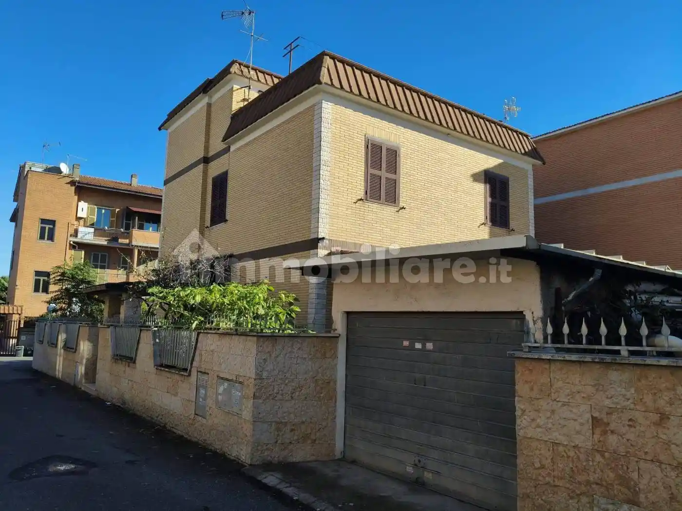 Villa unifamiliare via del Casale Agostinelli, Morena, Roma - foto 3