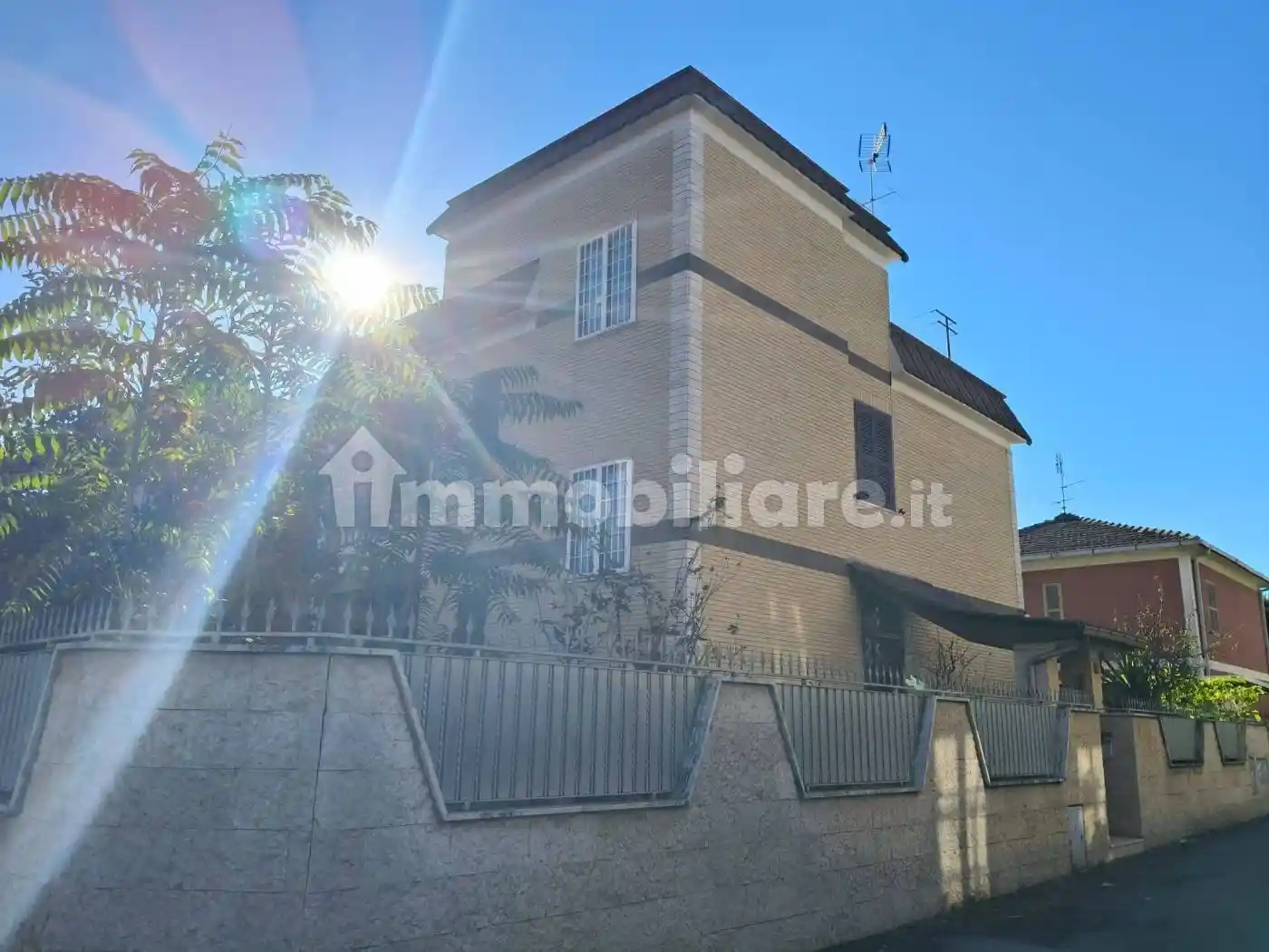 Villa unifamiliare via del Casale Agostinelli, Morena, Roma - foto 5