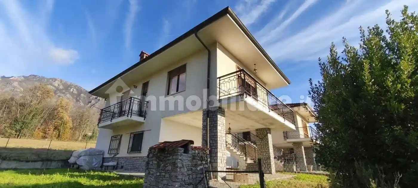 Villa in vendita a Cantalupa