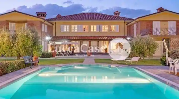 Villa in vendita a Montecarlo