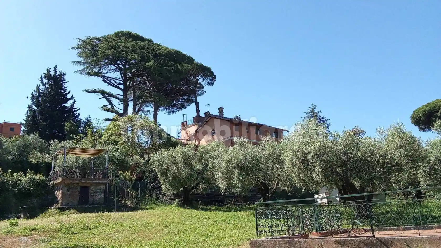 Rustico - Casale in vendita a Marino
