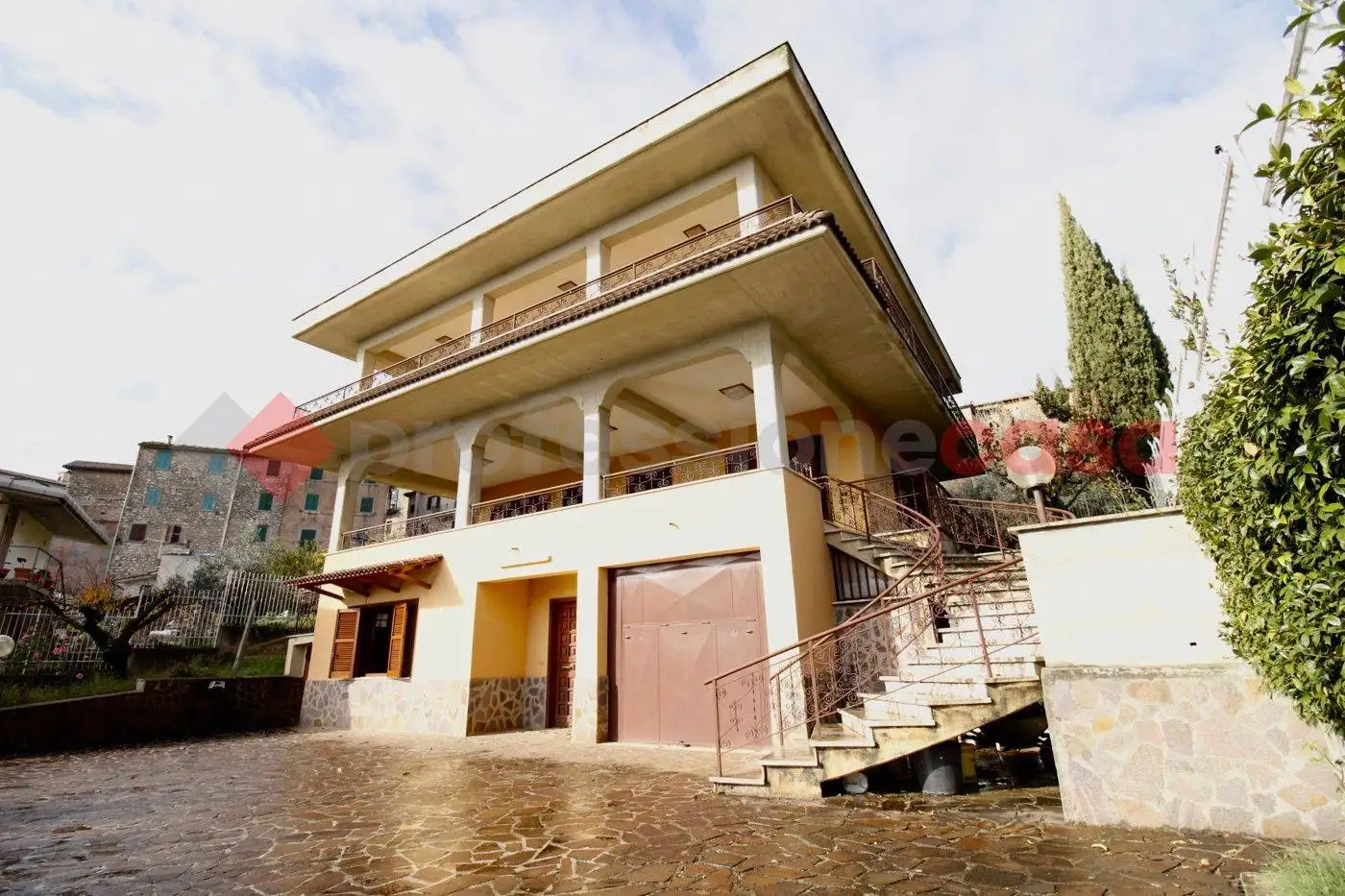 Villa in vendita a Acuto