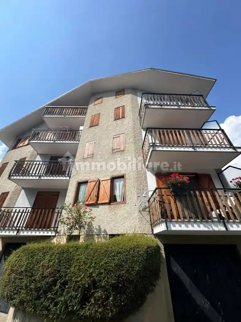 Appartamento in vendita a Sampeyre