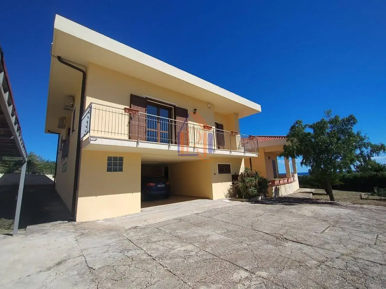 Villa in vendita a Sant'Andrea Apostolo dello Ionio