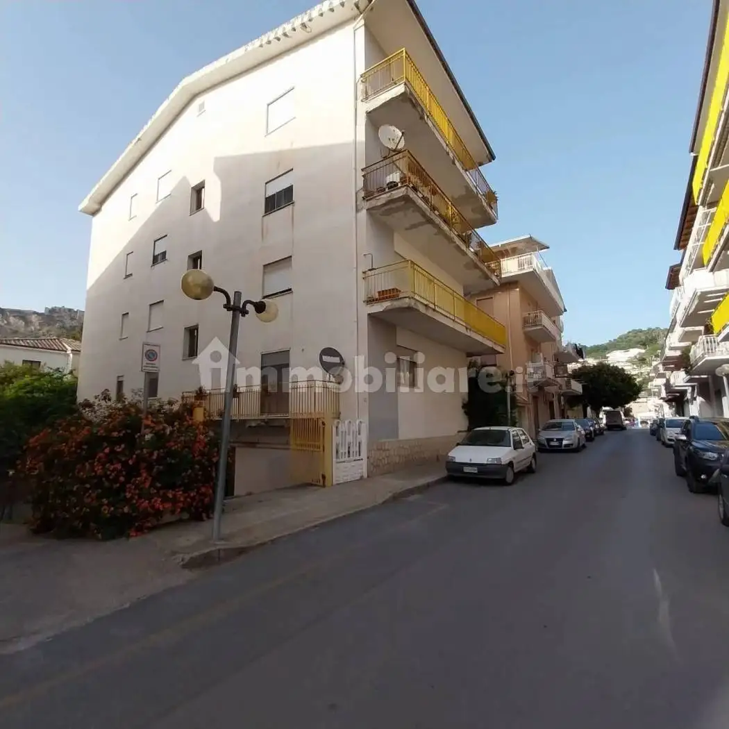 Appartamento in vendita a Amantea