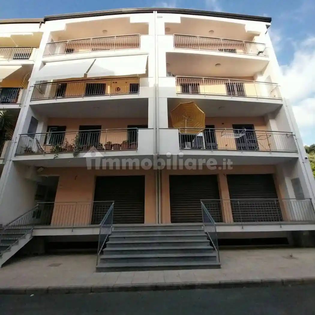 Trilocale piazza Cappuccini, 2, Centro, Amantea - foto 5