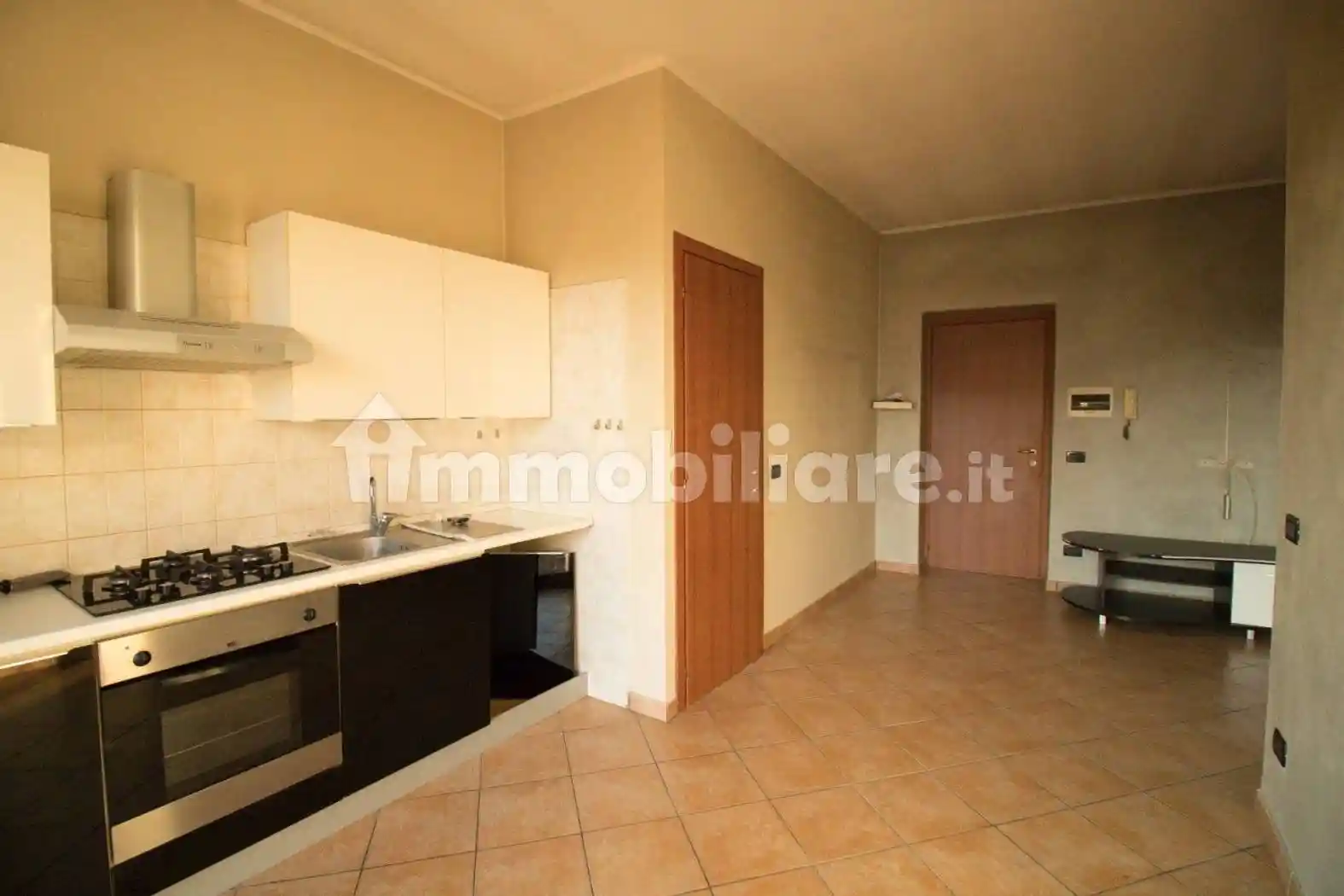 Appartamento in vendita a Canale