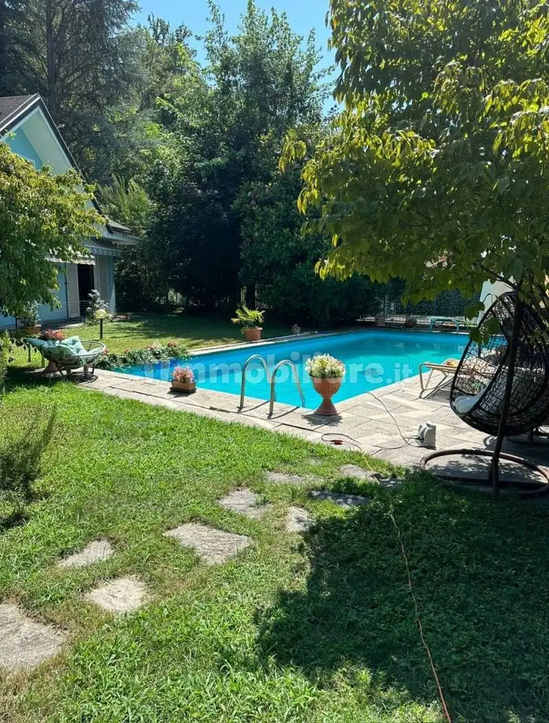 Villa in vendita a Trontano