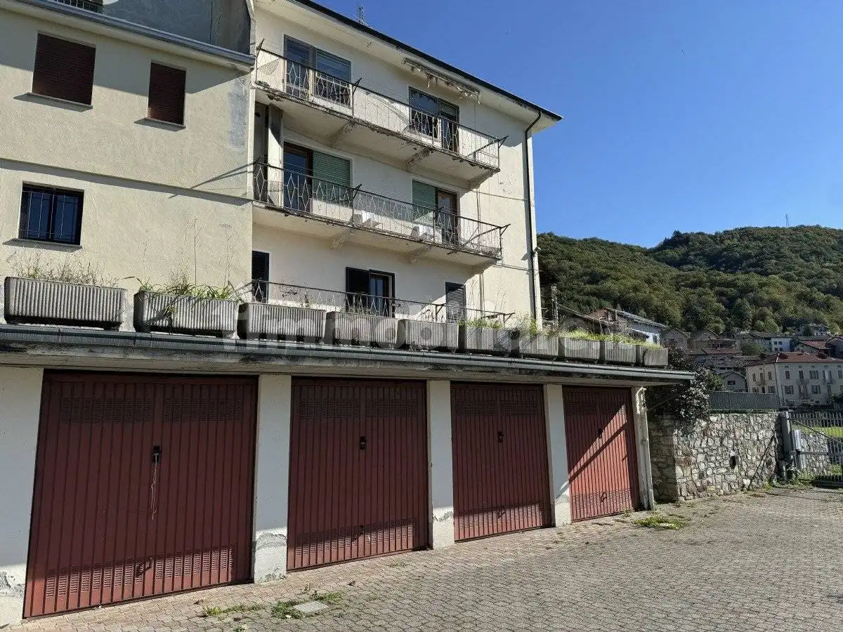 Villa in vendita a Nomaglio