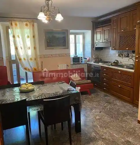 Rustico - Casale in vendita a Tagliacozzo