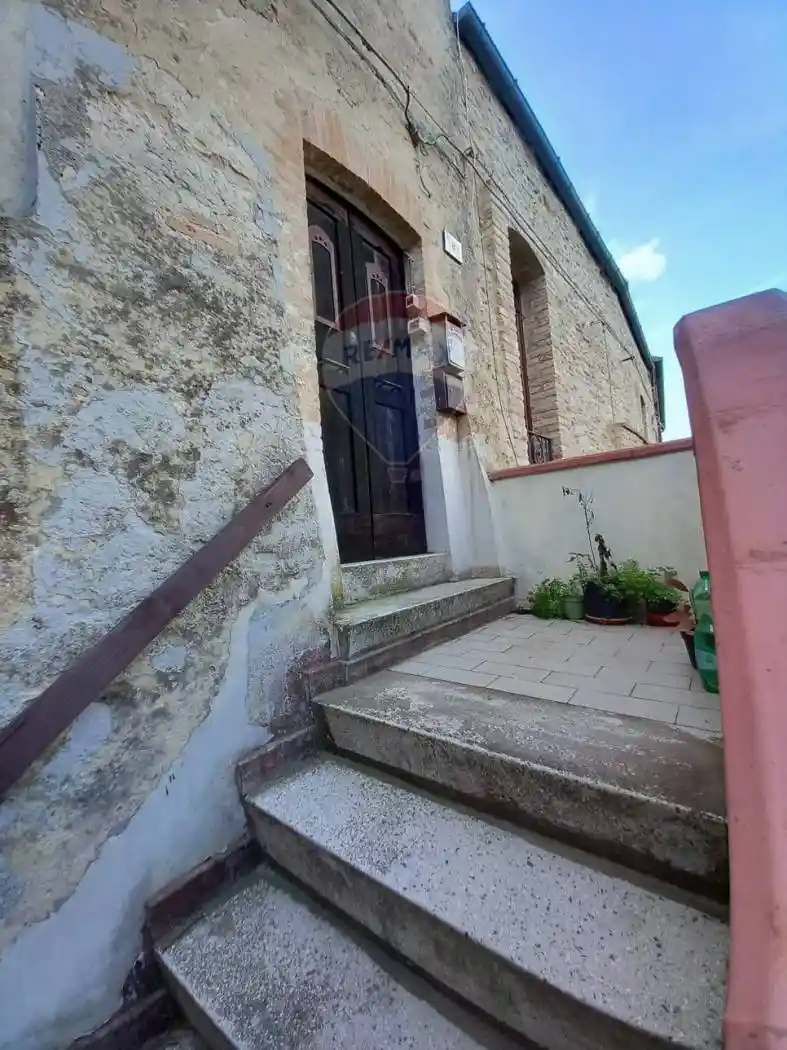 Trilocale via Bonelli - zona Terravecchia 8, Centro, Ortona - foto 2