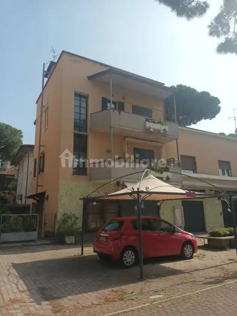 Casa indipendente in vendita a Cervia